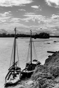 Sur la Loire   On the Loire 1